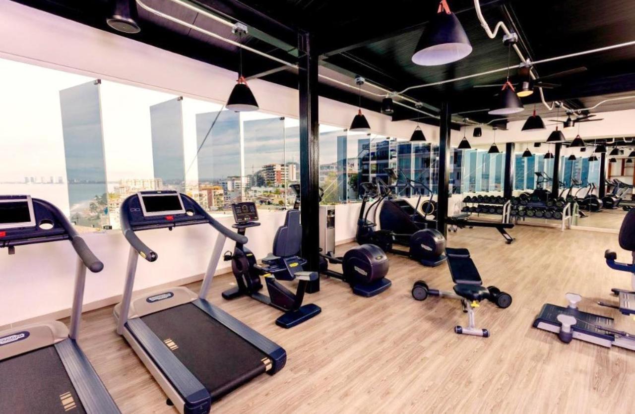 Отель Grant'S Studio At Mantamar Tower Пуэрто-Вальярта Экстерьер фото